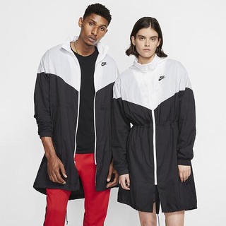 Jachete Nike Sportswear Windrunner Barbati Negrii Albi Negrii | QMEK-97305